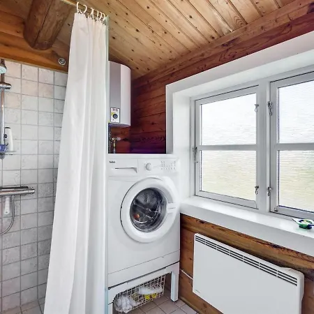 Anton - 1-5km From The Sea In Western Jutland By Interhome
