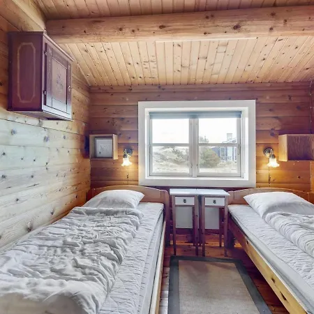 Anton - 1-5km From The Sea In Western Jutland By Interhome *