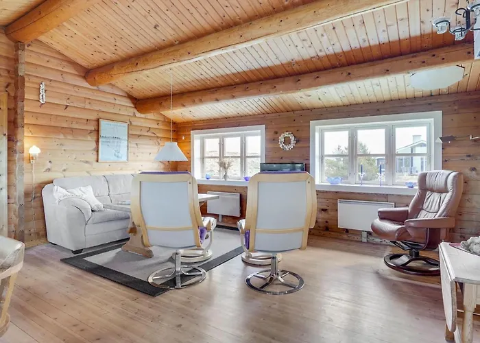 Anton - 1-5km From The Sea By Interhome Holiday home